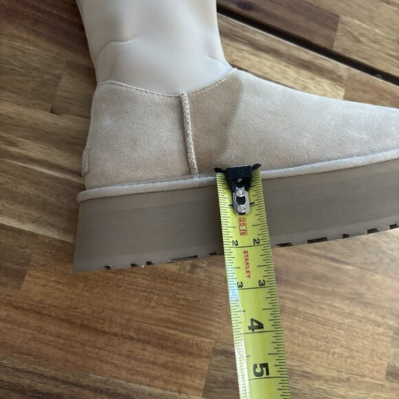 UGG Dipper Classic Platform Boots Women’s Size 10 FLAWS! AS IS. NO RETURNS - Picture 15 of 16